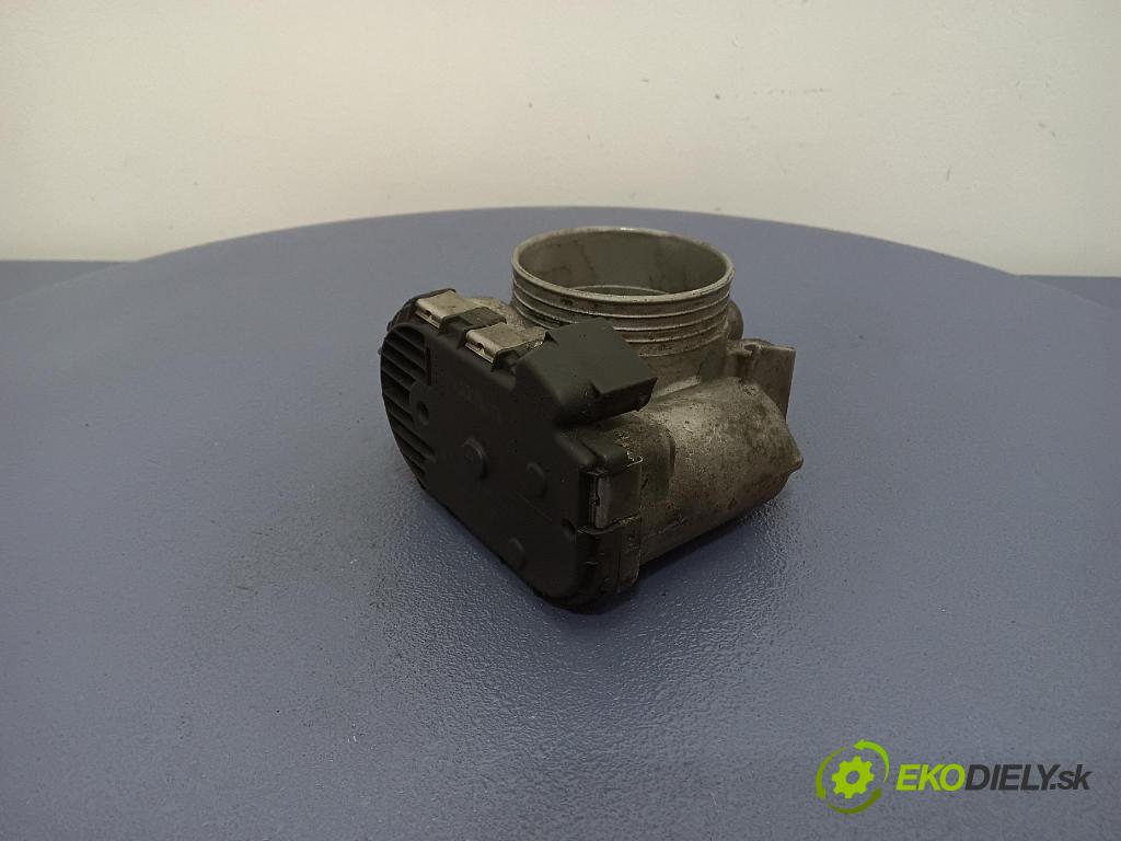 Volvo V50 2004 klapka 8687927