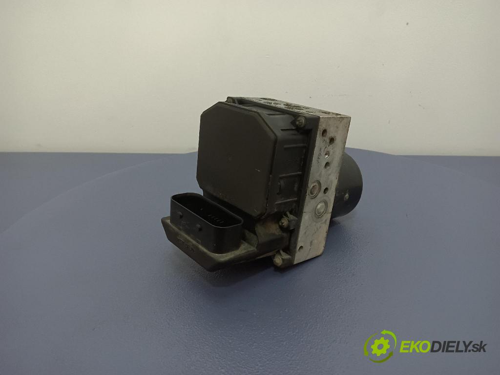 Volkswagen Polo 2008 čerpadlo ABS x 6Q0614417E