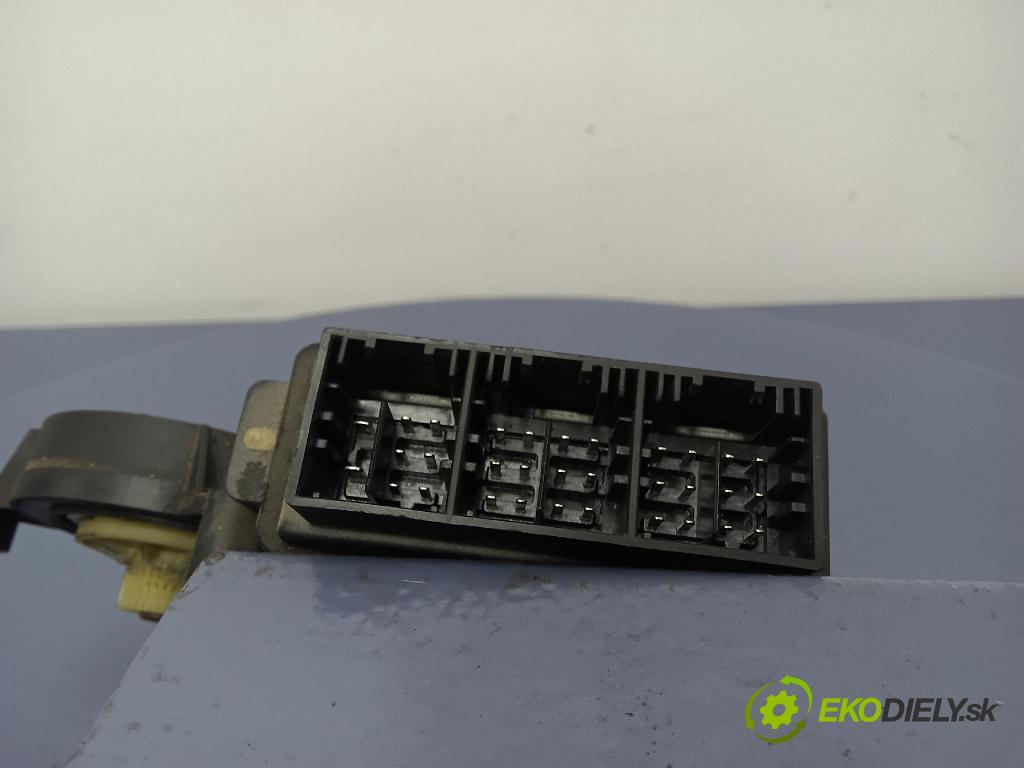 Skoda Fabia 2003 mechanizmus okna Okná: Predné Vľavo: 6Q1959801A