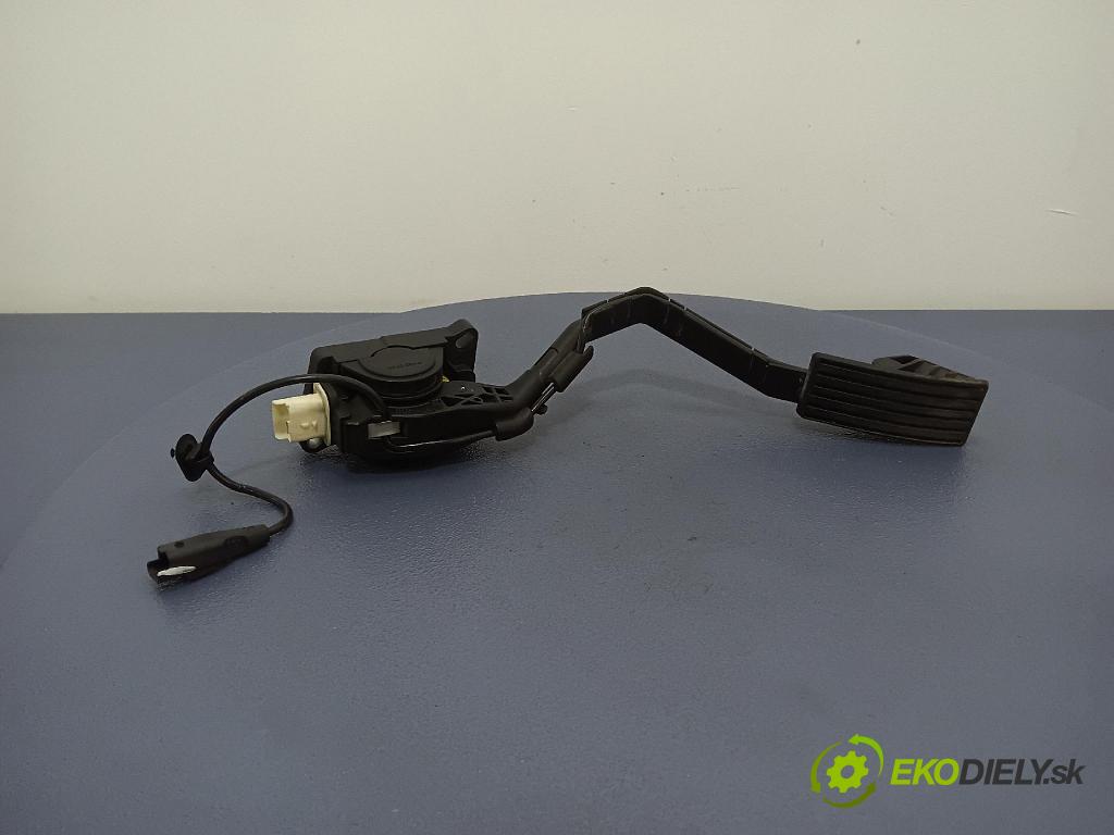 Peugeot 407 2006 pedal Plyn: 9650341780