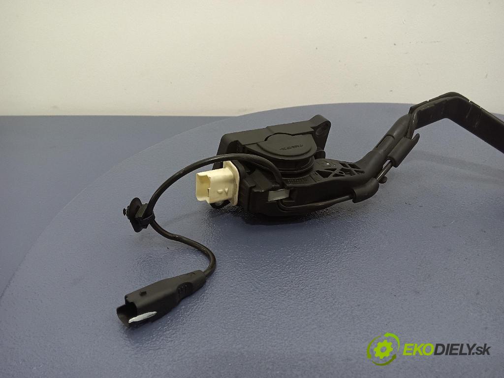 Peugeot 407 2006 pedal Plyn: 9650341780
