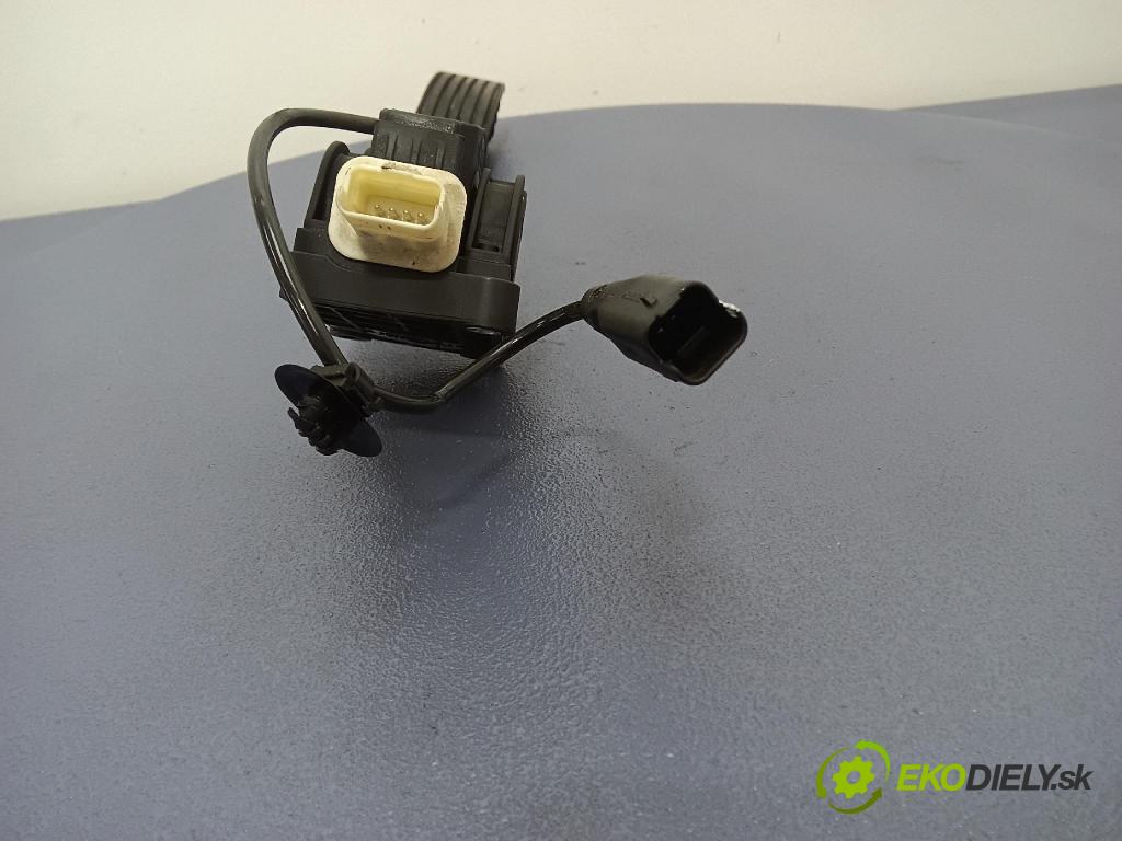 Peugeot 407 2006 pedal Plyn: 9650341780