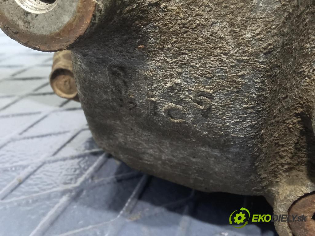 Nissan X-trail 2005 Most: Zadný: CA0