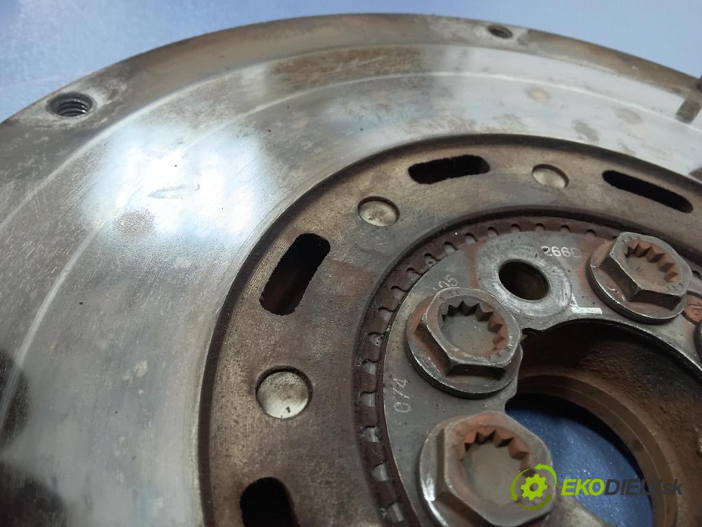 Volkswagen Lt 1997 Spojka: / koleso 074141032B