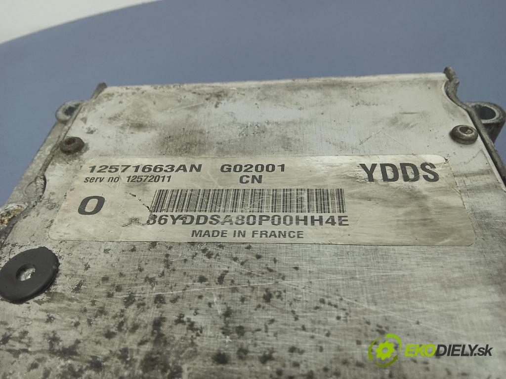 Opel Vectra 2004 riadiaca jednotka Motor: 12571663AN