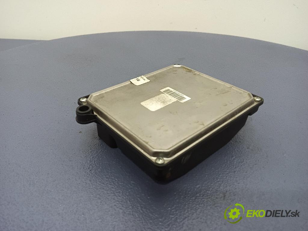 Opel Vectra 2004 riadiaca jednotka 67R-014903