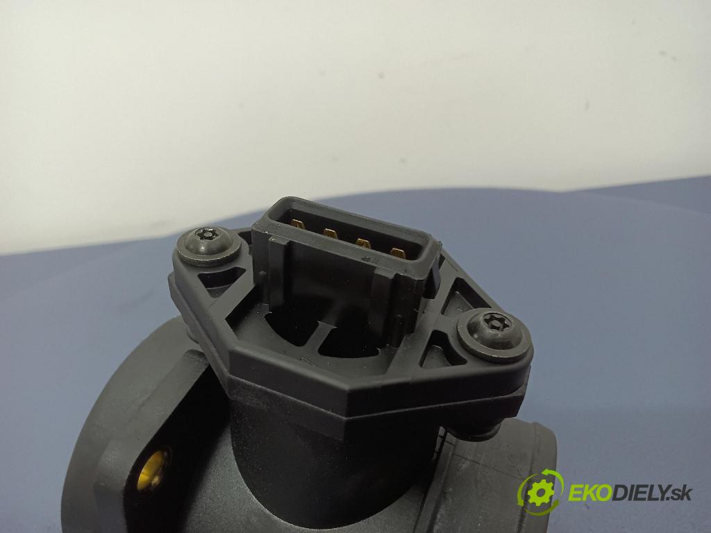 Audi A4 1995 průtokoměr: 058133471A