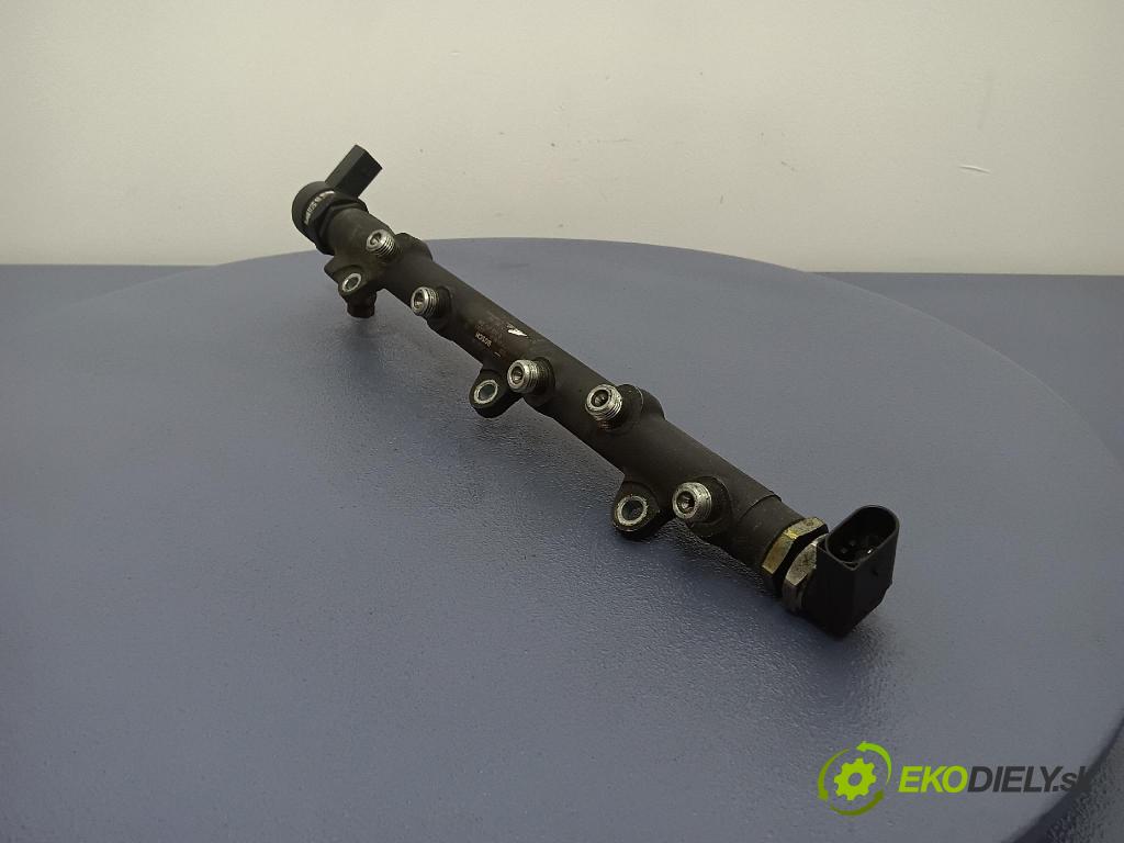 Bmw 320 2002 lišta Zásobování 7787164