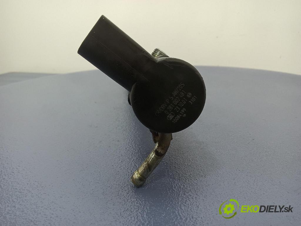 Bmw 320 2002 lišta Zásobování 7787164