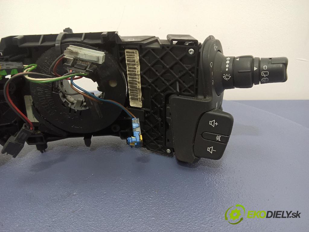 Renault Megane scenic 2005 prepínač Komplex: 8200127728