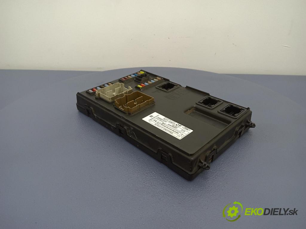 Ford Transit 2009 skrinka Poistky: 8C1T-14A073-CF