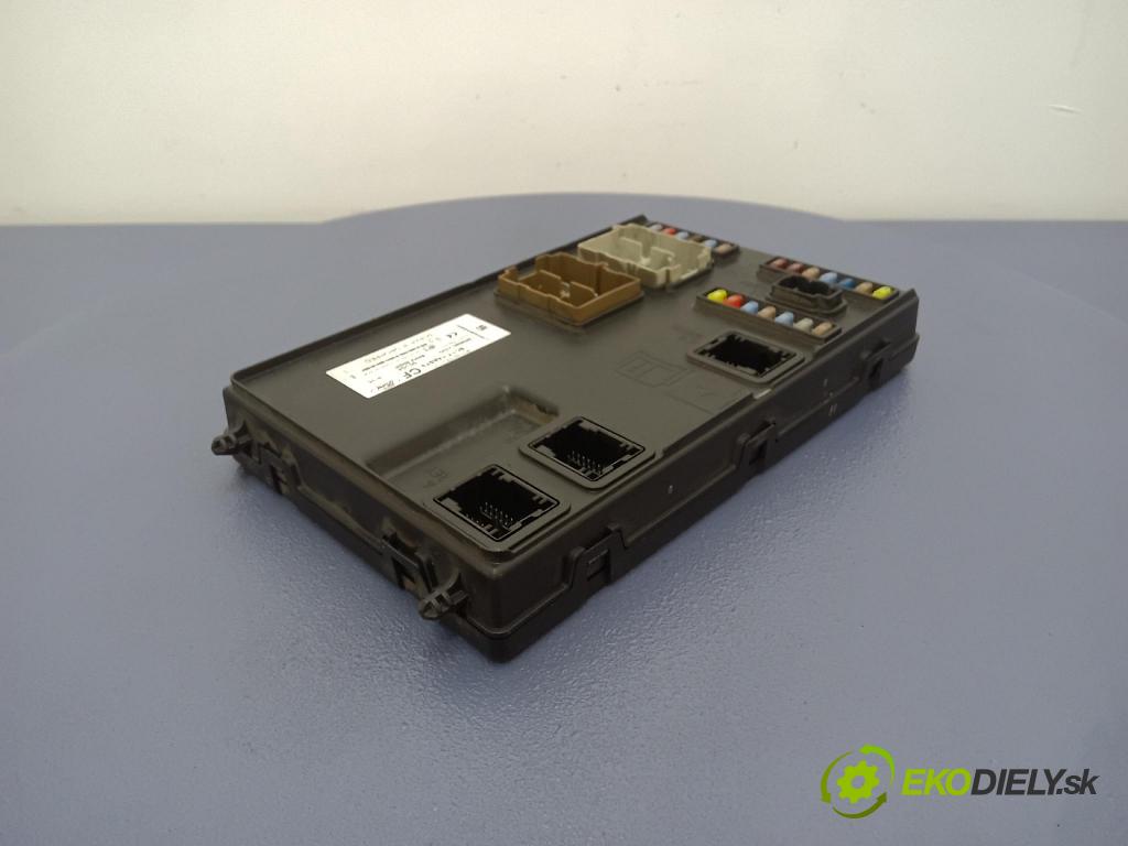 Ford Transit 2009 skrinka Poistky: 8C1T-14A073-CF