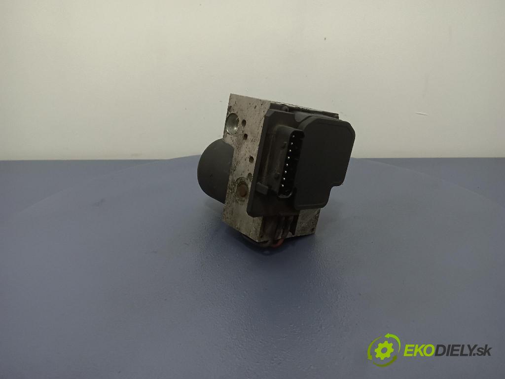 Audi A4 1.9 tdi 2000 čerpadlo ABS x 8E0614111T