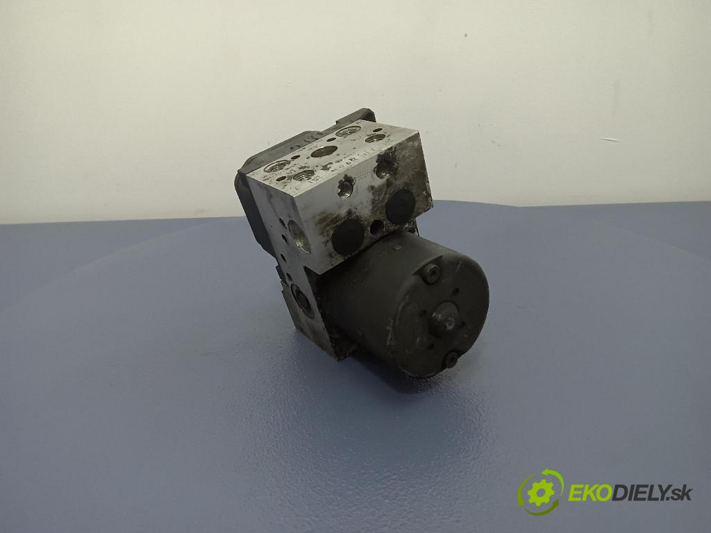 Audi A4 1.9 tdi 2000 čerpadlo ABS x 8E0614111T