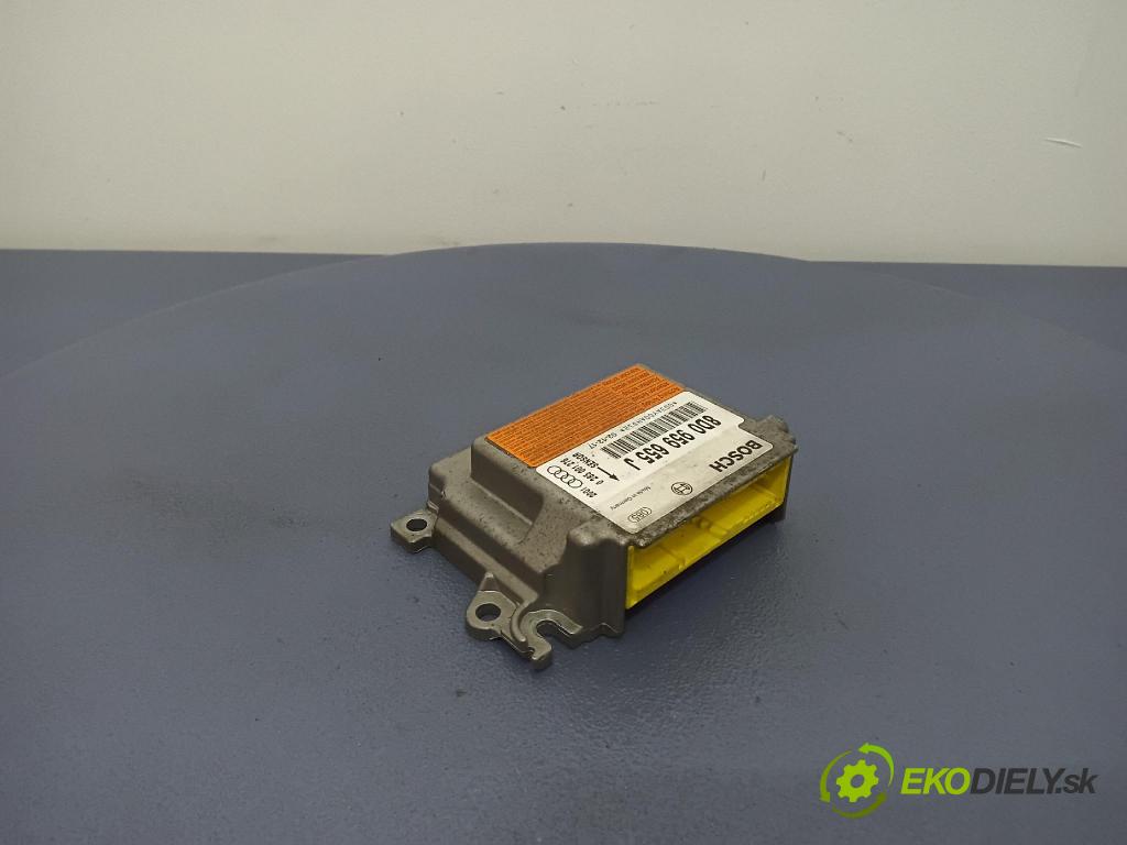 Audi A4 2000 riadiaca jednotka SRS x 8D0959655J