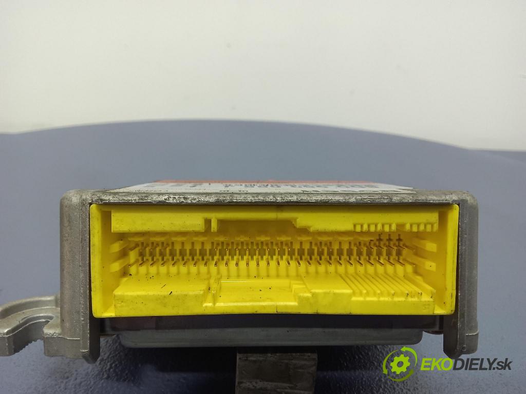 Audi A4 2000 riadiaca jednotka SRS x 8D0959655J