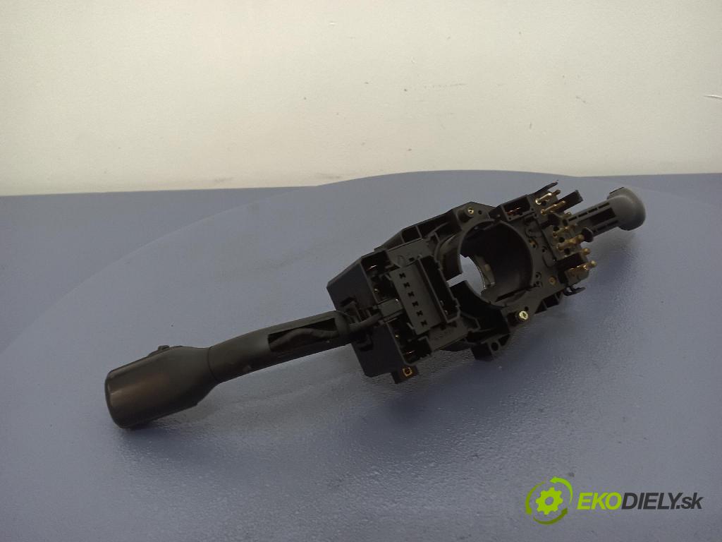 Audi A4 2000 prepínač Komplex: 4D0953513D