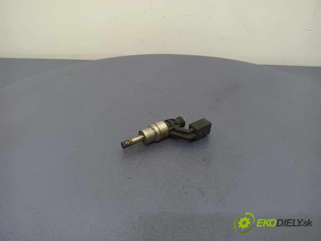 Vw Passat 2005 vstrek 03C906036A
