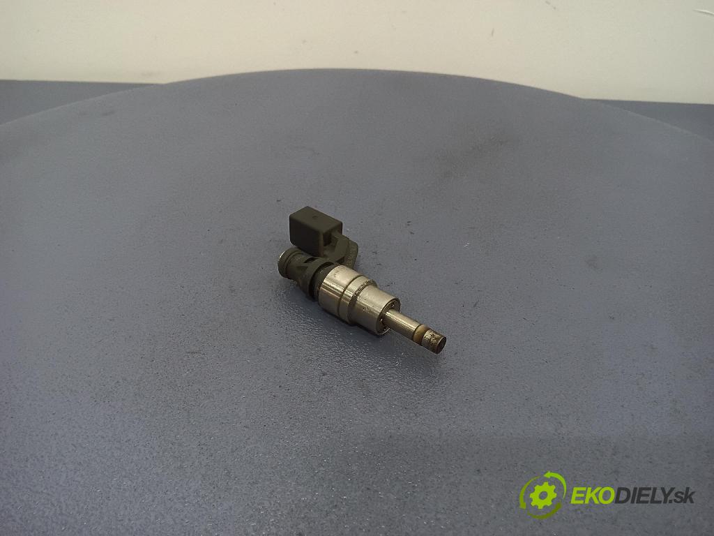 Vw Passat 2005 vstrek 03C906036A