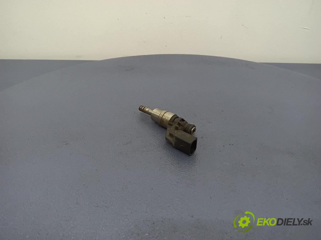 Vw Passat 2005 vstrek 03C906036A