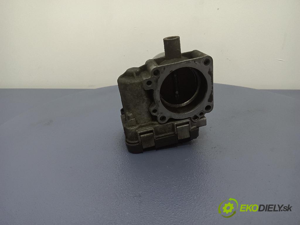 Vw Passat 2005 klapka 03C133062A