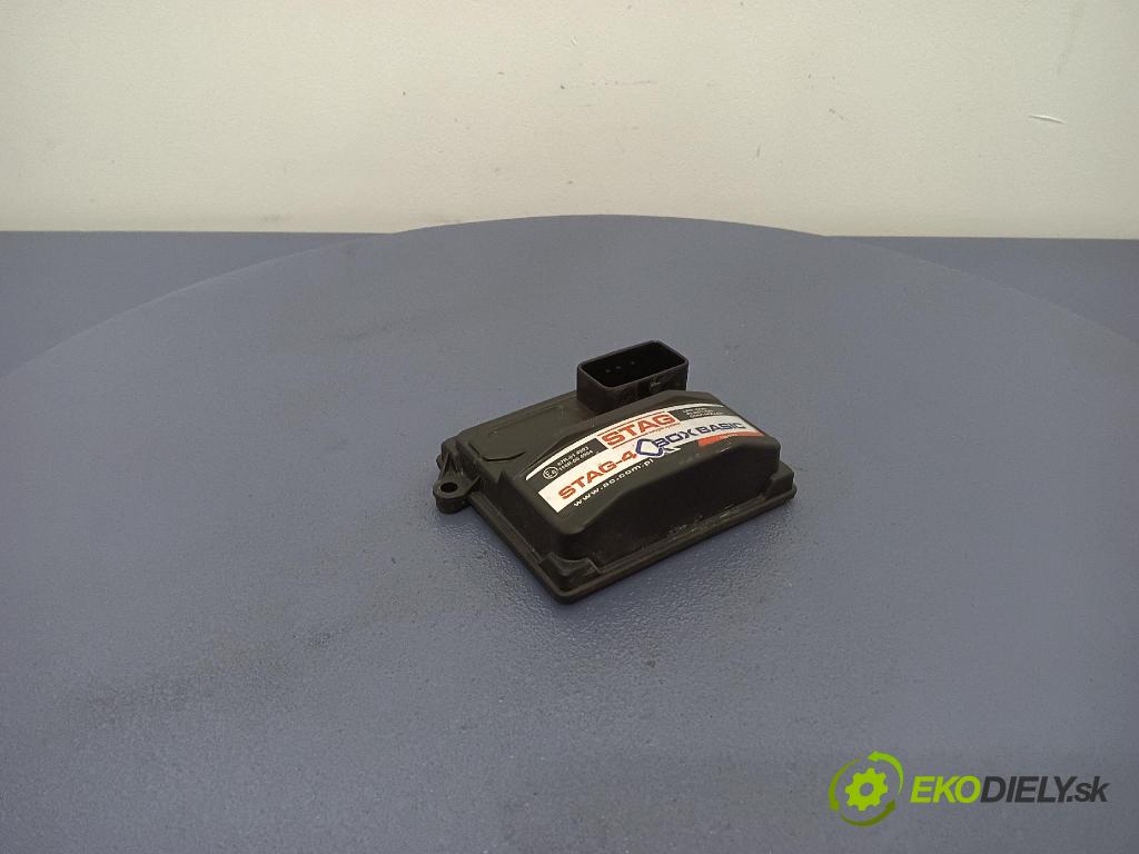Vw Passat 2005 riadiaca jednotka 67R-014903