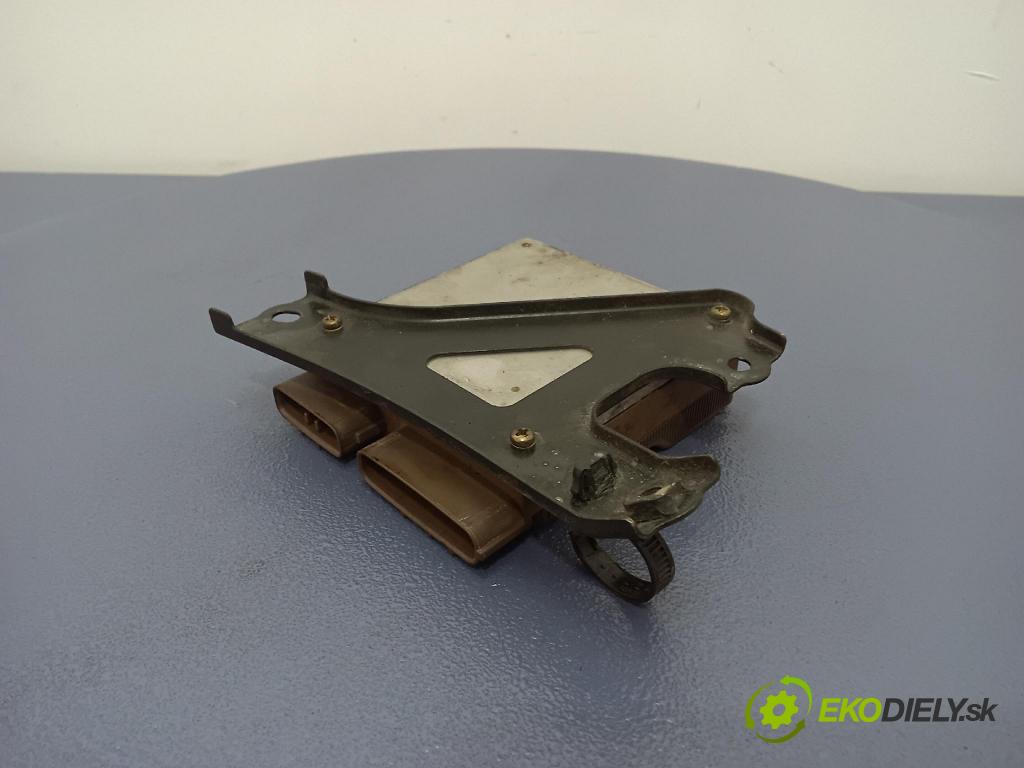 Toyota Rav4 2004 riadiaca jednotka 89871-26010