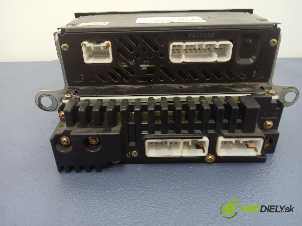 Toyota Rav4 2004 Radio I Navigácia: 86120-42130