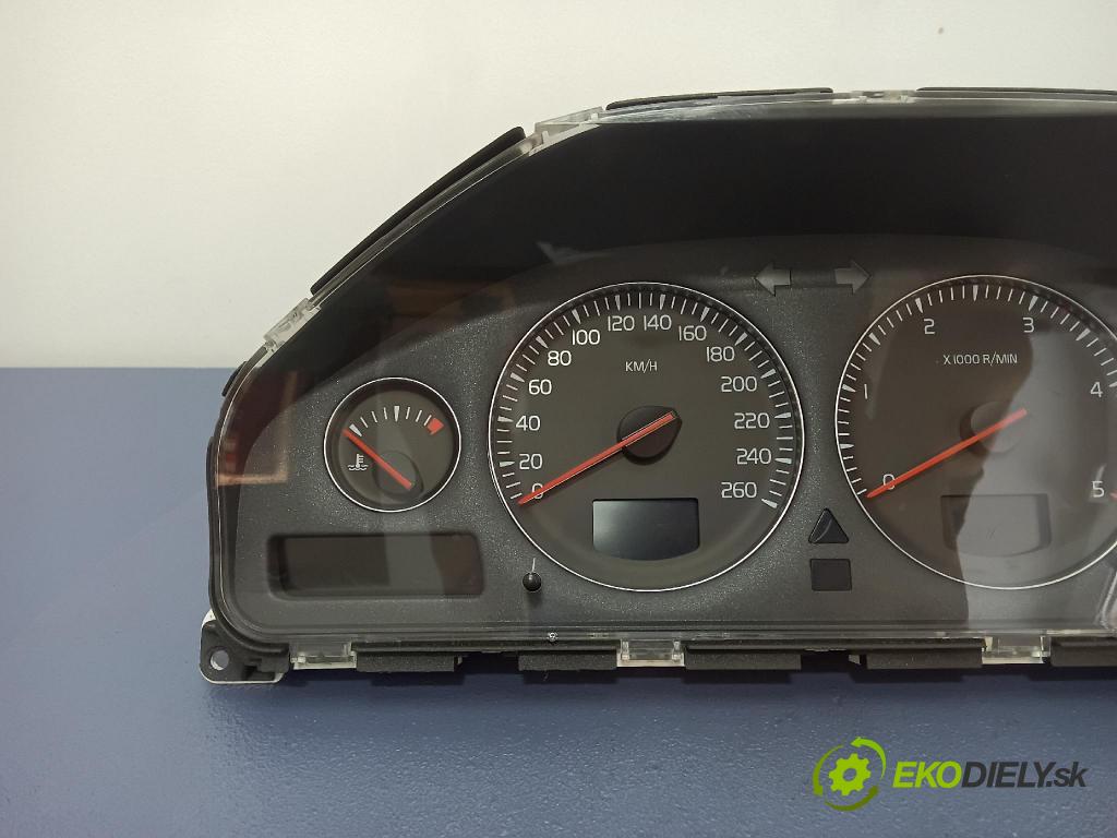 Volvo V70 2006 prístrojovka/ budíky 30746102