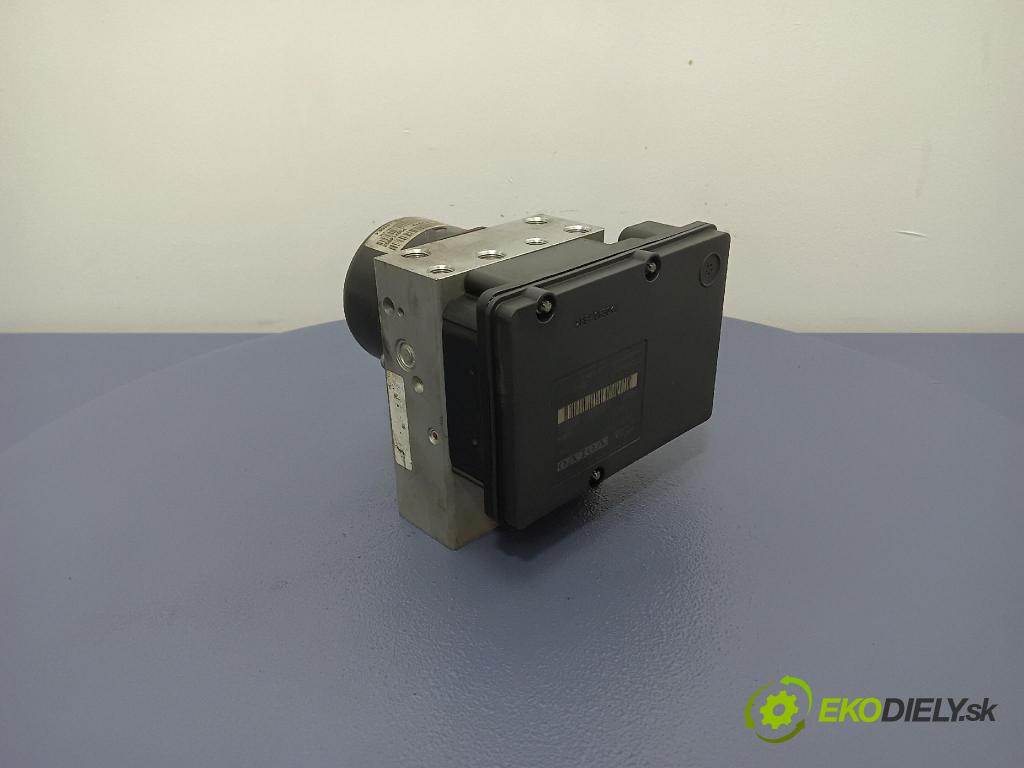 Volvo V70 2006 čerpadlo ABS x 30714956