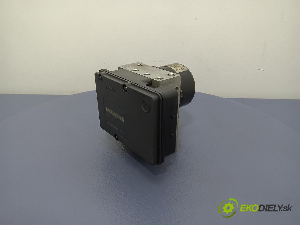 Volvo V70 2006 čerpadlo ABS x 30714956