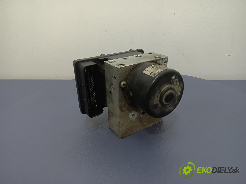 Volvo V70 2006 čerpadlo ABS x 30714956