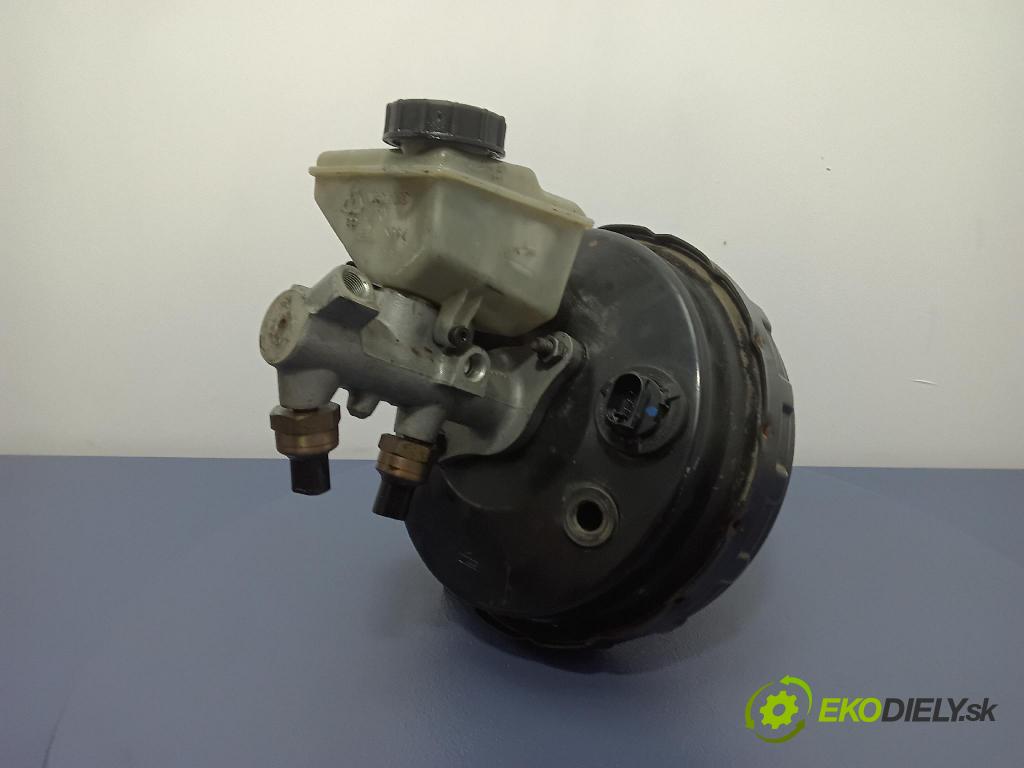 Volvo V70 2006 servo Brzdní: P30714320