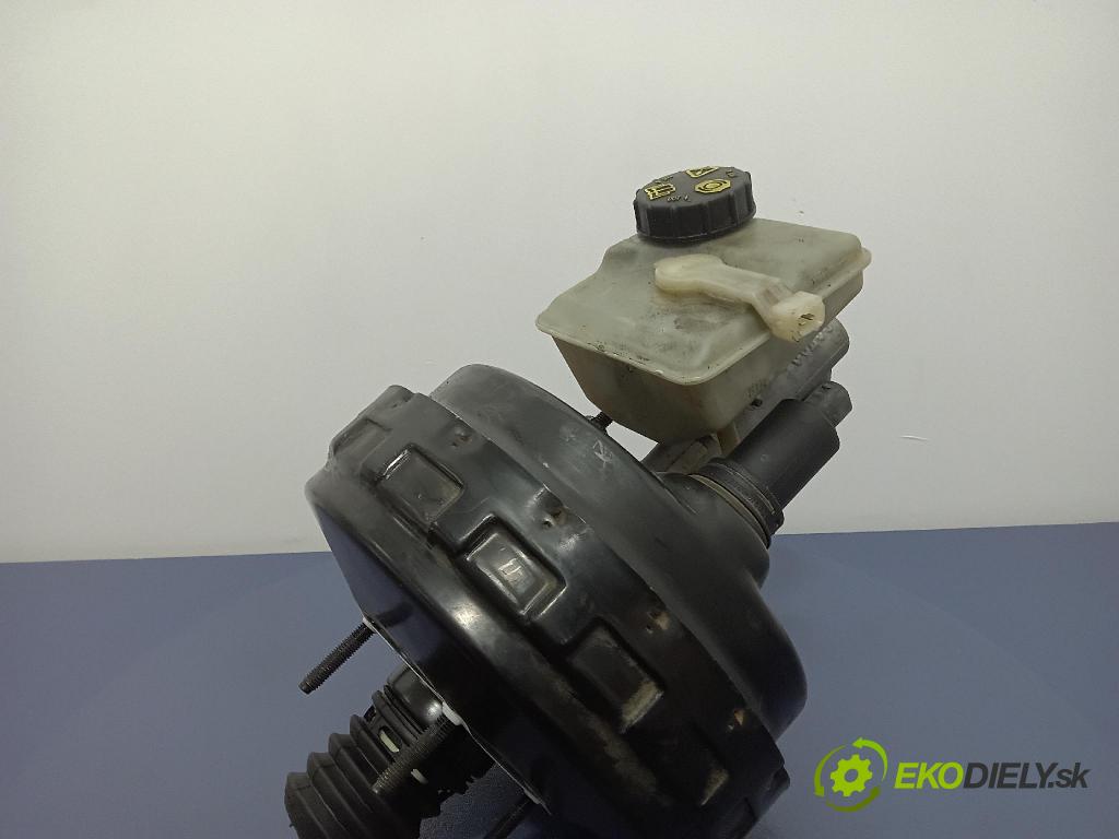 Volvo V70 2006 servo Brzdní: P30714320