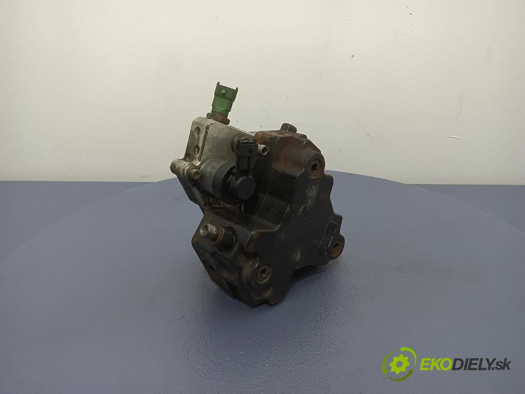 Volvo V70 2006 čerpadlo Injekcia: 8692521