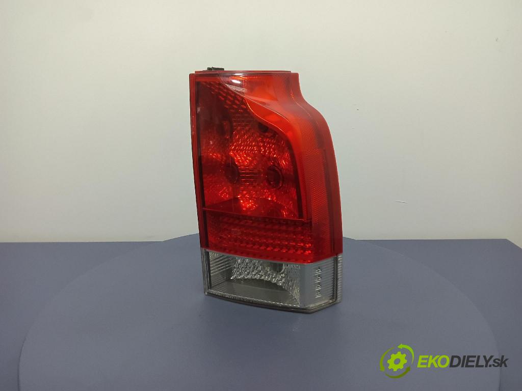 Volvo V70 2006 svetlo / reflektor zad Prava: Vonkajsia: 161038