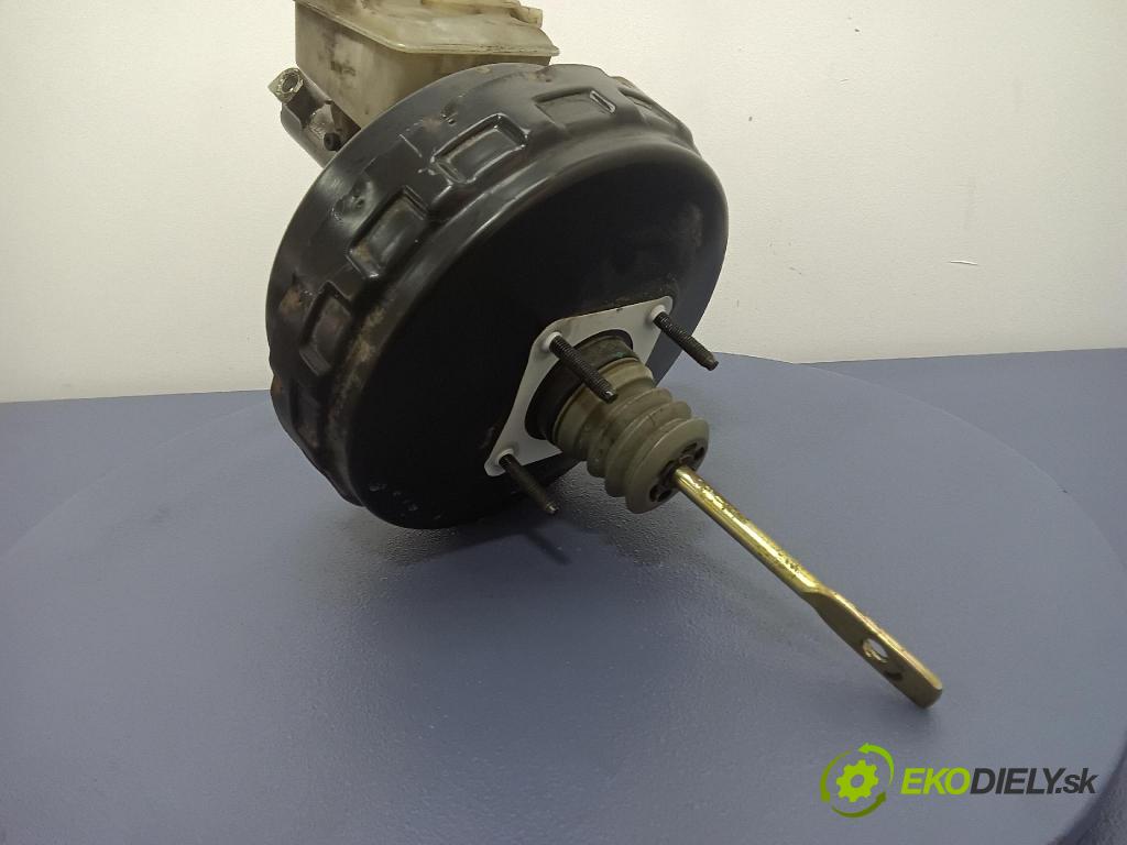 Volvo V70 2003 servo Brzdní: P30665455