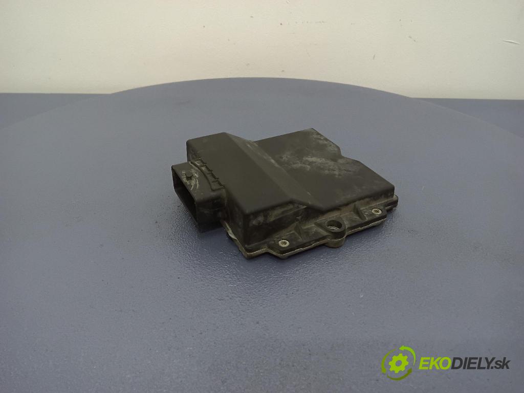 Volvo V70 2003 riadiaca jednotka DE817024