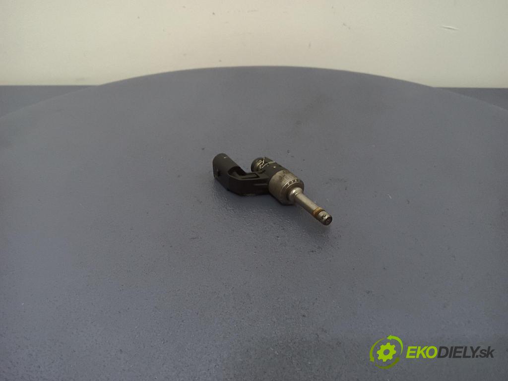 Vw Golf 2007 vstrek 03C906036E