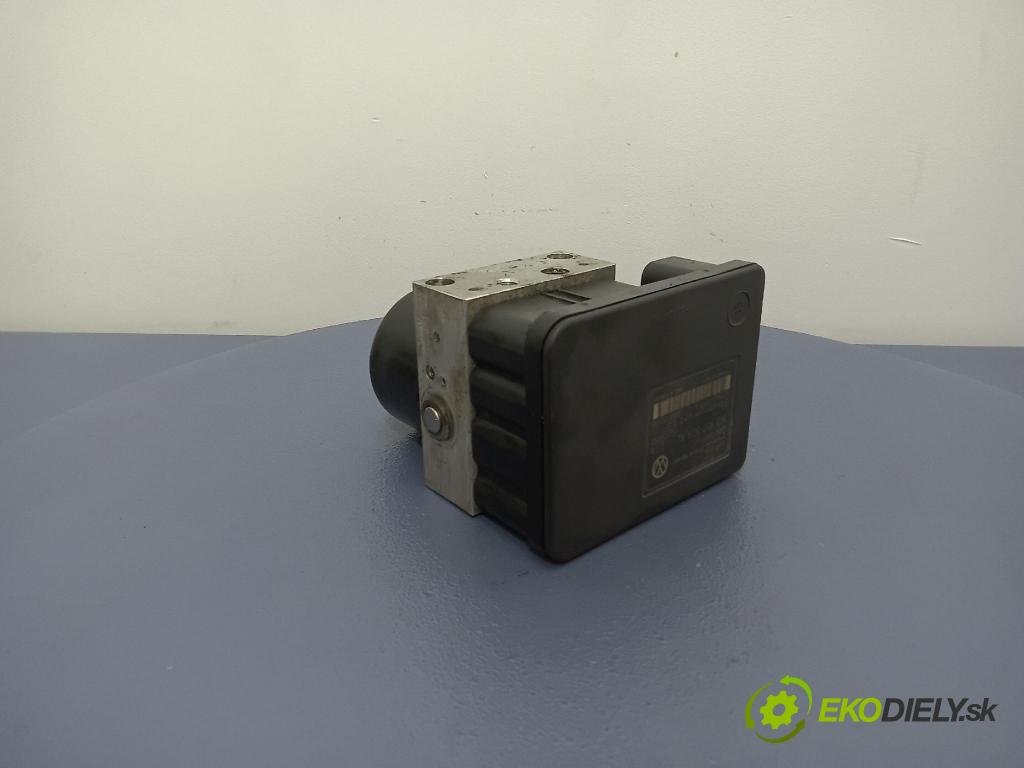 Vw Golf 2007 čerpadlo ABS x 1K0907379AC