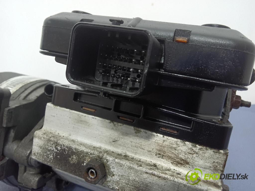 Citroen C5 2011 čerpadlo Hydraulicky: 9654068680