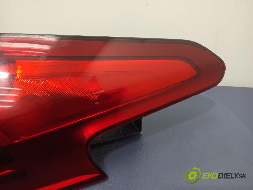 Citroen C5 2011 svetlo / reflektor zad Prava: Vonkajsia: X8X-13404-AX