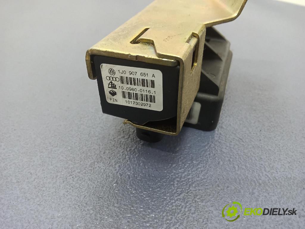 Seat Leon 2002 snímač ESP 1J0920657B