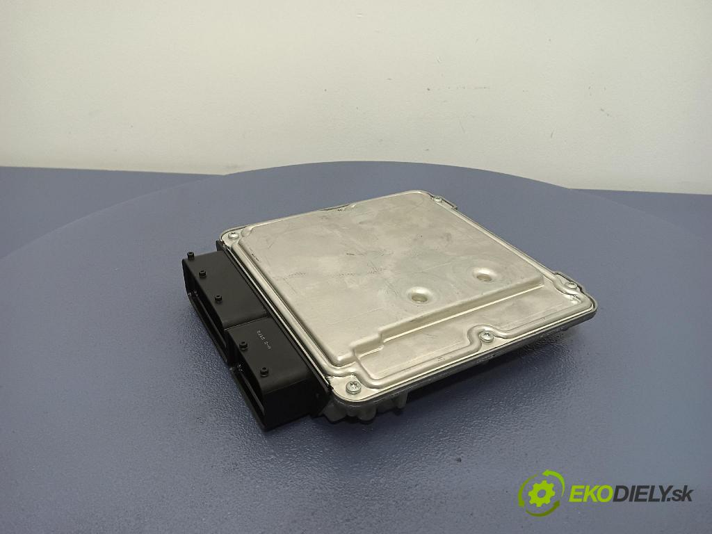 Audi A4 2005 riadiaca jednotka Motor: 03G906016CL