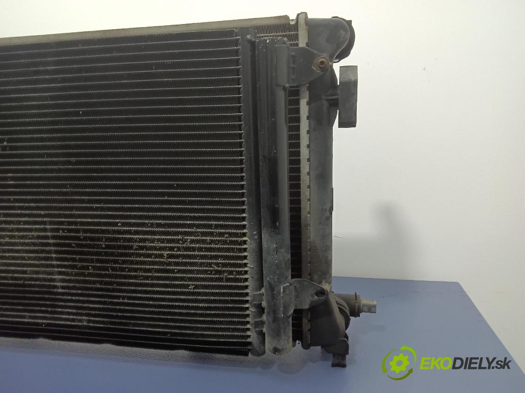 Skoda Octavia 2005 chladič Voda: 65277A