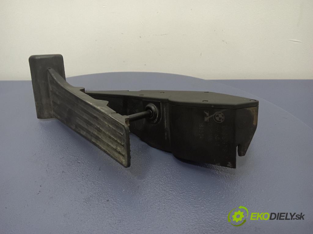 Bmw 318 2004 pedal Plyn: 6762481