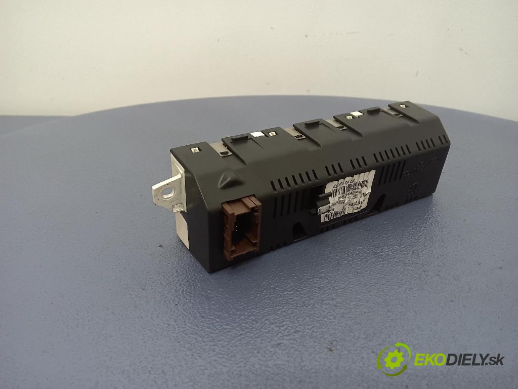Peugeot 407 2005 Zobrazit: Rádio: / GPS 9664644280