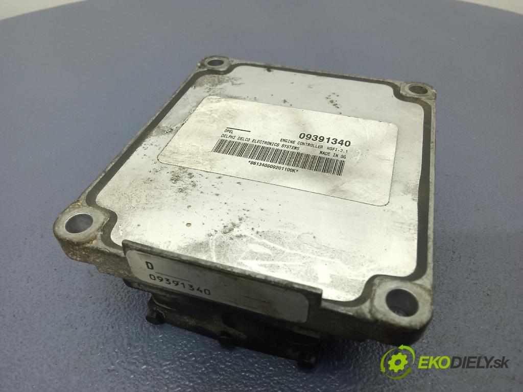Opel Vectra 2000 riadiaca jednotka Motor: 09391340