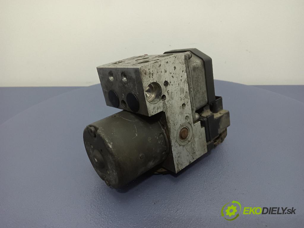 Audi A4 1999 čerpadlo ABS x 8E0614111B
