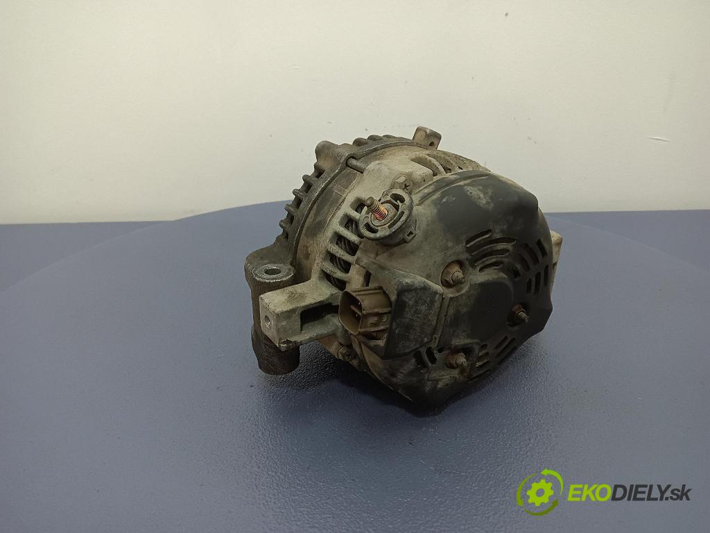 Toyota Avensis 2005 Alternator 01